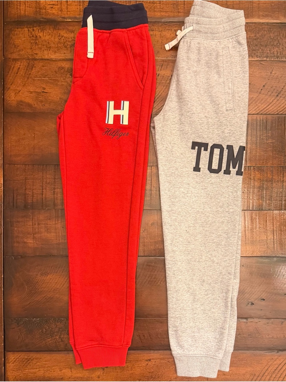 Set Of 2 Boys Tommy Hilfiger Sweatpants Joggers Red Blue Gray S 8/10 Drawstring